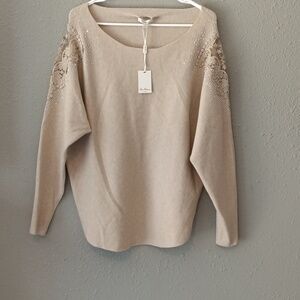 Vila Milano sweater size large